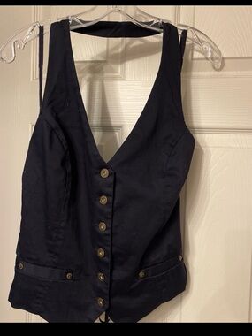 Celebrity Black Button-Front Women’s Vest Halter Lace up Back Medium V neckline